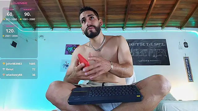 Snapshot of RyanCarter_ chatting on 02-05-25, 05:31 RyanCarter online show from 02-05-25, 05:31