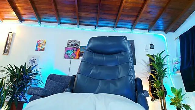 Snapshot of RyanCarter_ chatting on 09-28-25, 03:50 RyanCarter online show from 09-28-25, 03:50