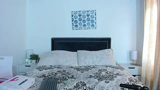 ZulyMichels online show from 01-23-25, 12:52