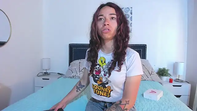 ZulyMichels online show from 12-18-25, 12:44