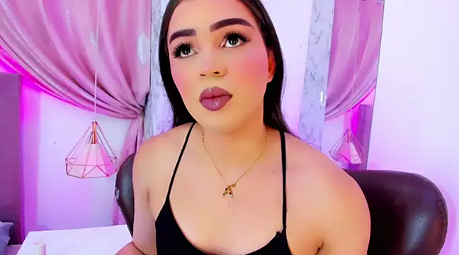 Snapshot of Alexandra_Hornny chatting on 03-18-25, 10:25 Alexandra Hornny online show from 03-18-25, 10:25