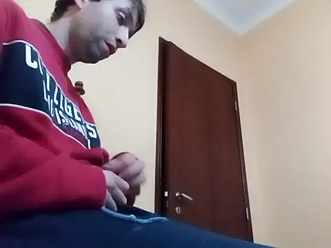 Snapshot of White_rabbit_ chatting on 12-23-24, 10:01 White rabbit  online show from 12-23-24, 10:01