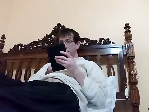 Snapshot of White_rabbit_ chatting on 01-05-25, 09:25 White rabbit  online show from 01-05-25, 09:25