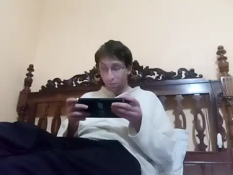 Snapshot of White_rabbit_ chatting on 01-10-25, 09:31 White rabbit  online show from 01-10-25, 09:31