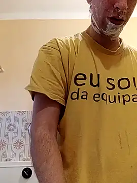 Snapshot of White_rabbit_ chatting on 01-11-25, 04:46 White rabbit  online show from 01-11-25, 04:46