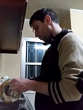 Snapshot of White_rabbit_ chatting on 02-03-25, 09:29 White rabbit  online show from 02-03-25, 09:29