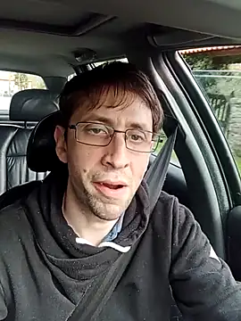 Snapshot of White_rabbit_ chatting on 02-23-25, 02:35 White rabbit  online show from 02-23-25, 02:35