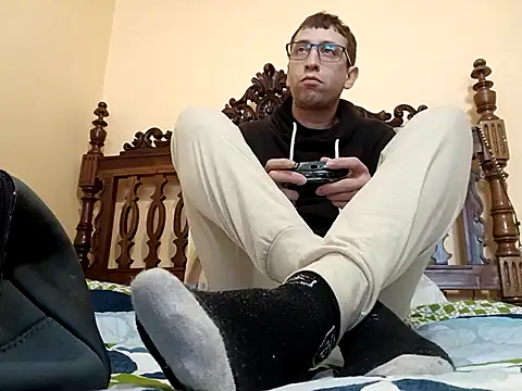 White rabbit  online show from 11-24-25, 03:34