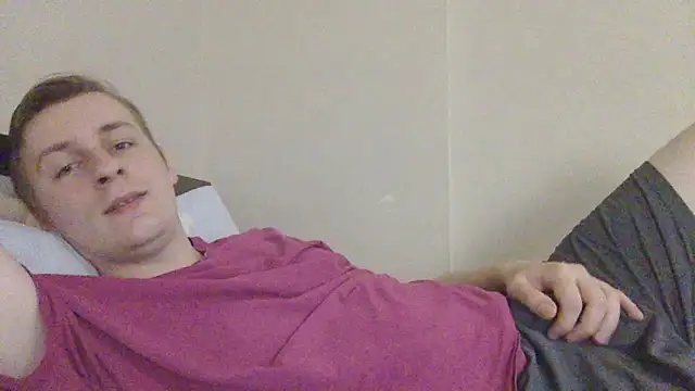 Snapshot of your_andy chatting on 10-11-25, 06:45 your andy online show from 10-11-25, 06:45