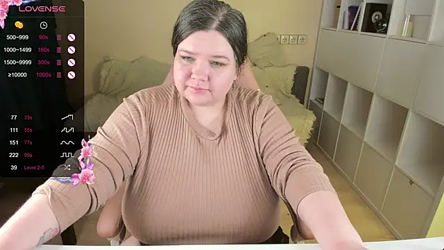 PlumPie online show from 11-12-25, 12:55