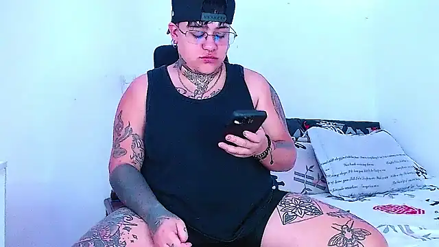 Techno 420  online show from 03-19-25, 02:46