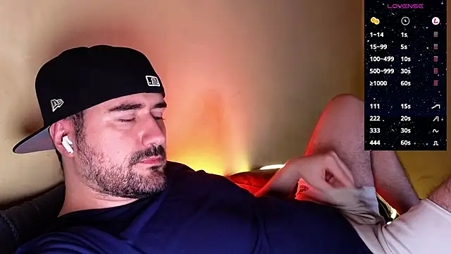 Snapshot of DominantTheo chatting on 12-09-24, 02:45 DominantTheo online show from 12-09-24, 02:45