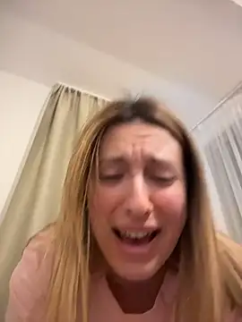 Eva Ryen online show from 02-06-26, 03:59