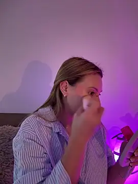 Eva Ryen online show from 02-12-26, 04:02