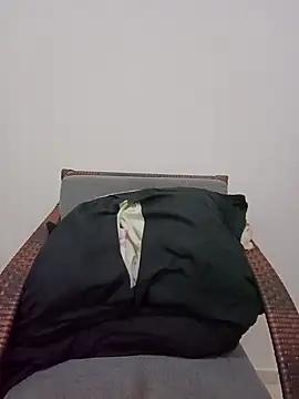 Snapshot of VIC22SECRET chatting on 01-25-25, 01:10 VIC22SECRET online show from 01-25-25, 01:10