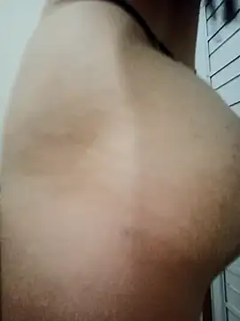 Snapshot of VIC22SECRET chatting on 03-14-25, 01:05 VIC22SECRET online show from 03-14-25, 01:05