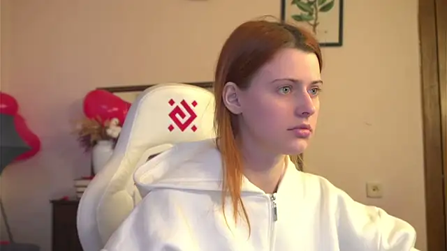 doll lesli online show from 02-13-25, 02:20