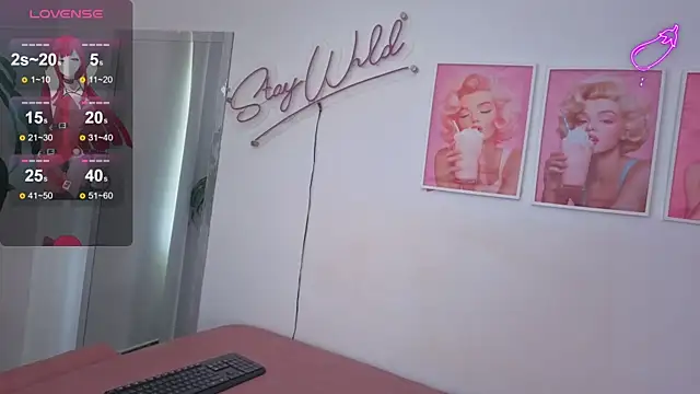 Snapshot of Adele_LatinLady chatting on 01-07-26, 08:22 Adele LatinLady online show from 01-07-26, 08:22