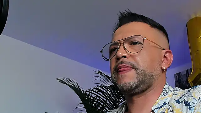 MrFrank tattoo online show from 01-15-25, 09:41