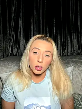 Strongqueen online show from 11-08-25, 08:07