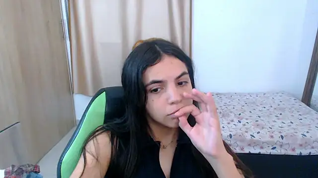  elenna online show from 03-04-25, 05:24