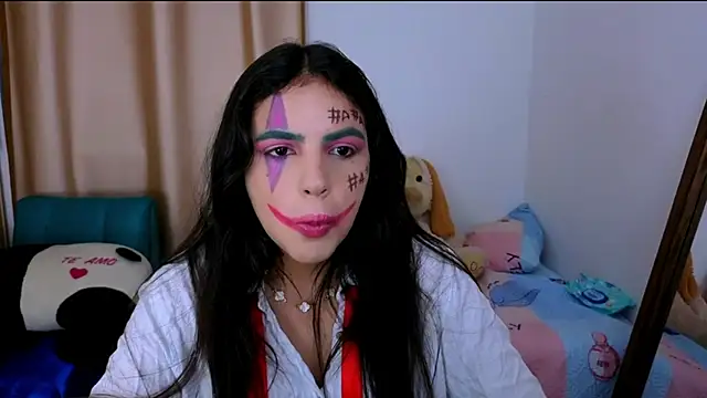  elenna online show from 10-07-25, 05:43