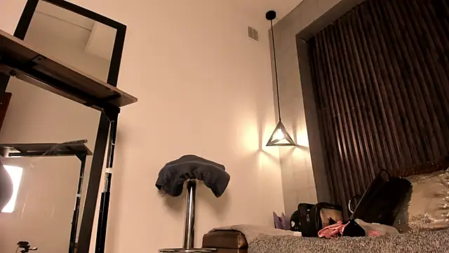 Snapshot of _rebecca1 chatting on 02-22-25, 11:24 rebecca1 online show from 02-22-25, 11:24