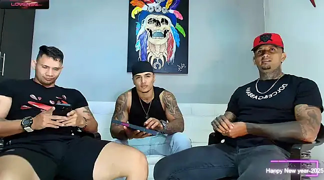 Snapshot of GendersonFit chatting on 01-30-25, 02:25 GendersonFit online show from 01-30-25, 02:25