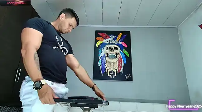 Snapshot of GendersonFit chatting on 02-04-25, 08:59 GendersonFit online show from 02-04-25, 08:59