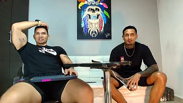 Snapshot of GendersonFit chatting on 02-26-25, 02:14 GendersonFit online show from 02-26-25, 02:14