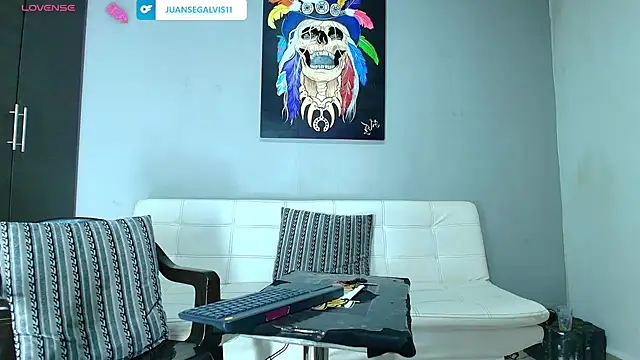 Snapshot of GendersonFit chatting on 03-05-25, 03:40 GendersonFit online show from 03-05-25, 03:40