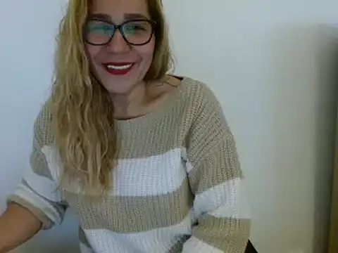 vanessahayeck online show from 03-18-25, 03:31