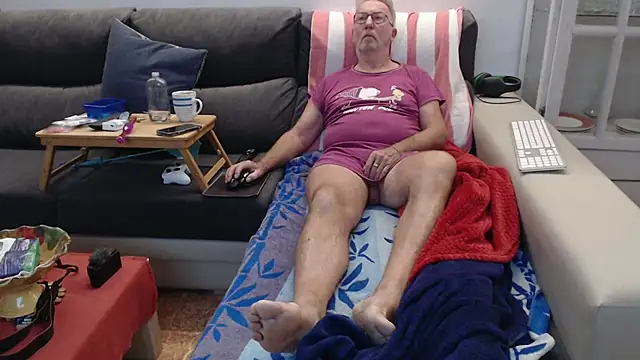 Nudelschwanz online show from 12-04-25, 07:06