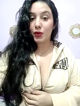 Deina bunny online show from 12-17-24, 10:22