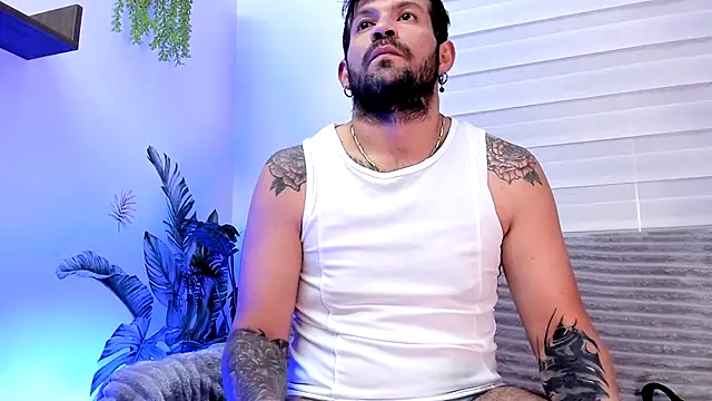 jonathan rivers online show from 12-20-25, 09:33