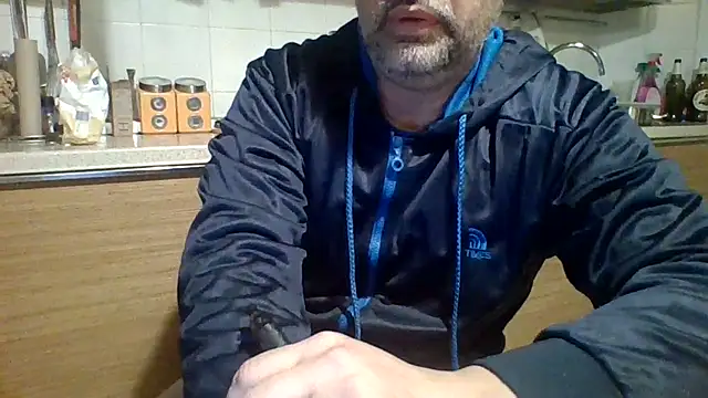 woww791 online show from 11-19-25, 08:42