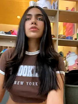 DaphneUwu online show from 09-20-25, 01:17