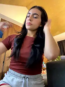 DaphneUwu online show from 01-17-26, 01:21