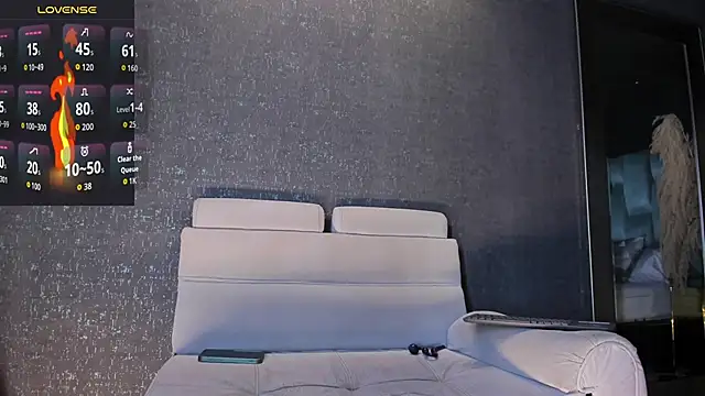 MarkWalker   online show from 11-15-25, 10:01