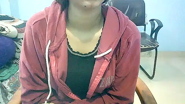 lovelydesi21 online show from 12-02-24, 08:41