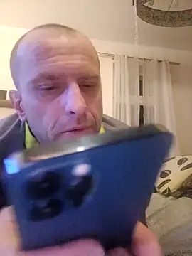 Snapshot of Roman0798 chatting on 02-03-25, 09:39 Roman0798 online show from 02-03-25, 09:39