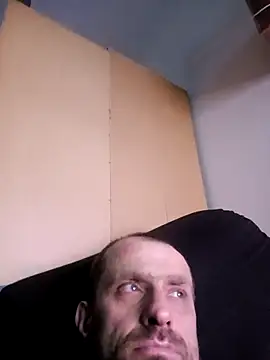 Snapshot of Roman0798 chatting on 02-26-25, 06:04 Roman0798 online show from 02-26-25, 06:04