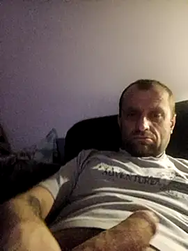 Snapshot of Roman0798 chatting on 03-18-25, 11:09 Roman0798 online show from 03-18-25, 11:09