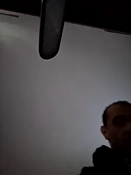 Snapshot of Roman0798 chatting on 10-21-25, 06:03 Roman0798 online show from 10-21-25, 06:03