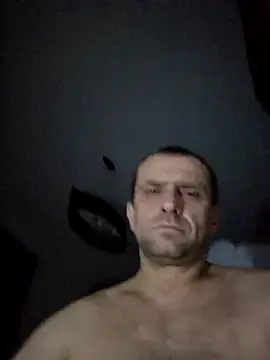 Snapshot of Roman0798 chatting on 10-22-25, 03:40 Roman0798 online show from 10-22-25, 03:40