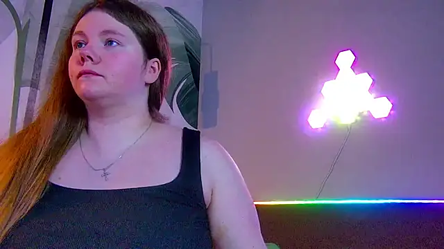 RubyValen online show from 11-14-25, 01:04