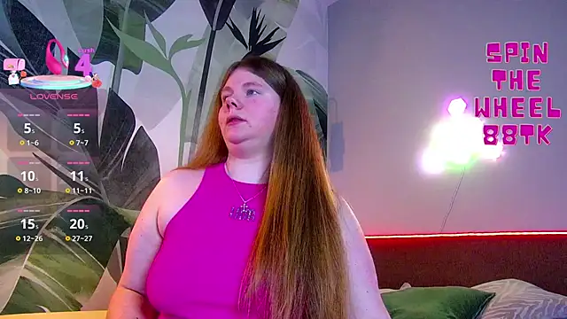 RubyValen online show from 11-17-25, 01:22