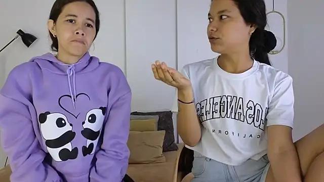 sexychanell 18 online show from 04-10-26, 01:27