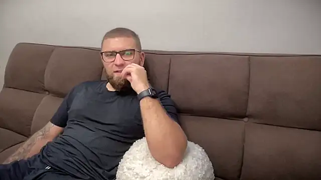 Bear bear  online show from 12-27-24, 06:46