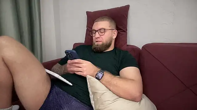 Bear bear  online show from 02-09-25, 11:04